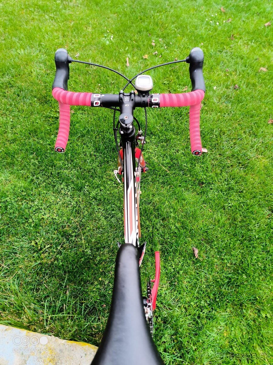 junior cestny bicykel Pinarello Dogma 24' - 2