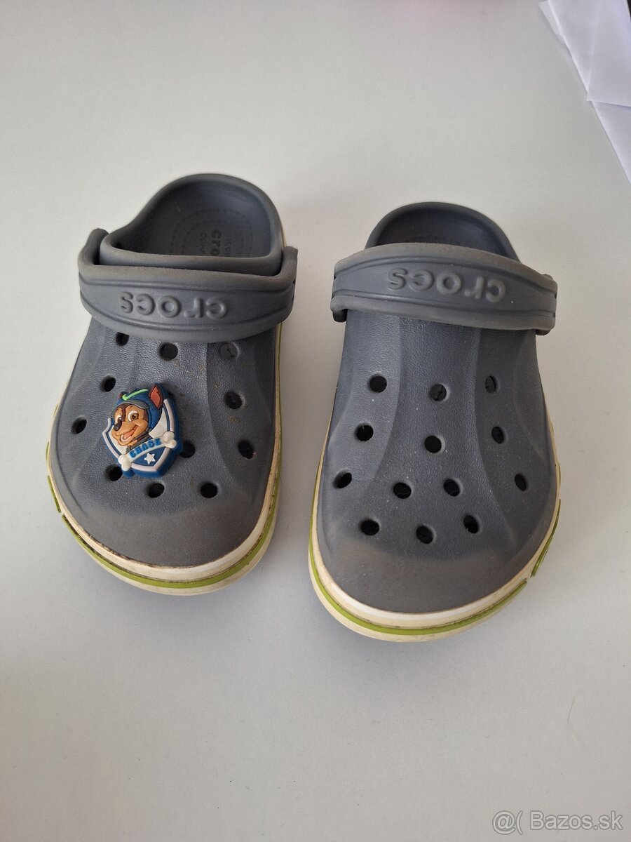 Crocs - sede , velkost 10 - 2