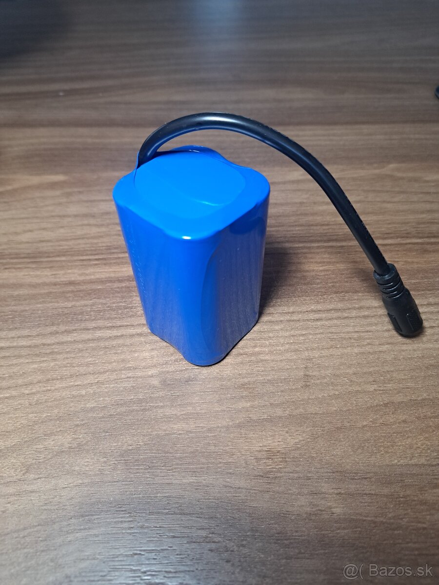 Zavážacia loďka batéria - 2