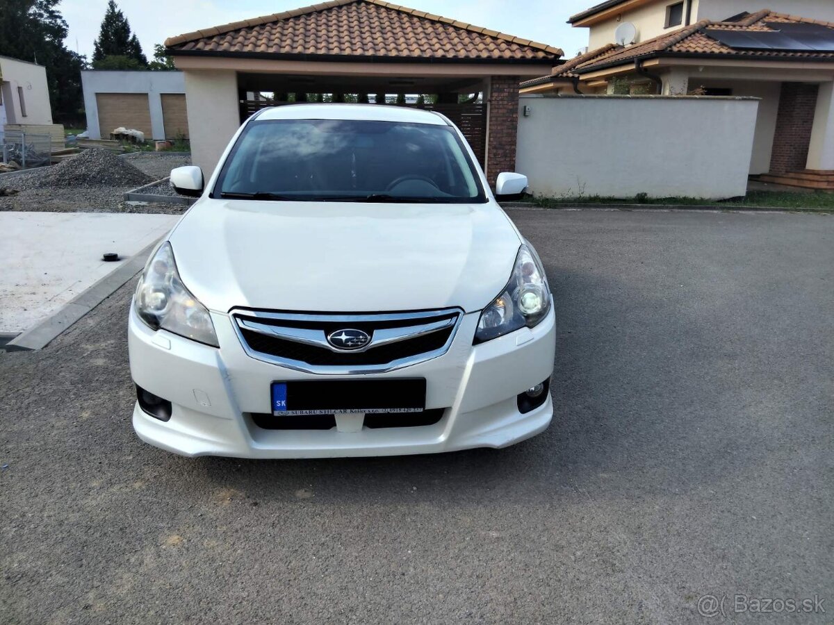 Subaru Legacy Automatic 4x4 BENZÍN - 2