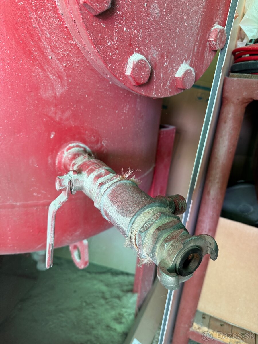 Tlaková nádoba 1000L - 2