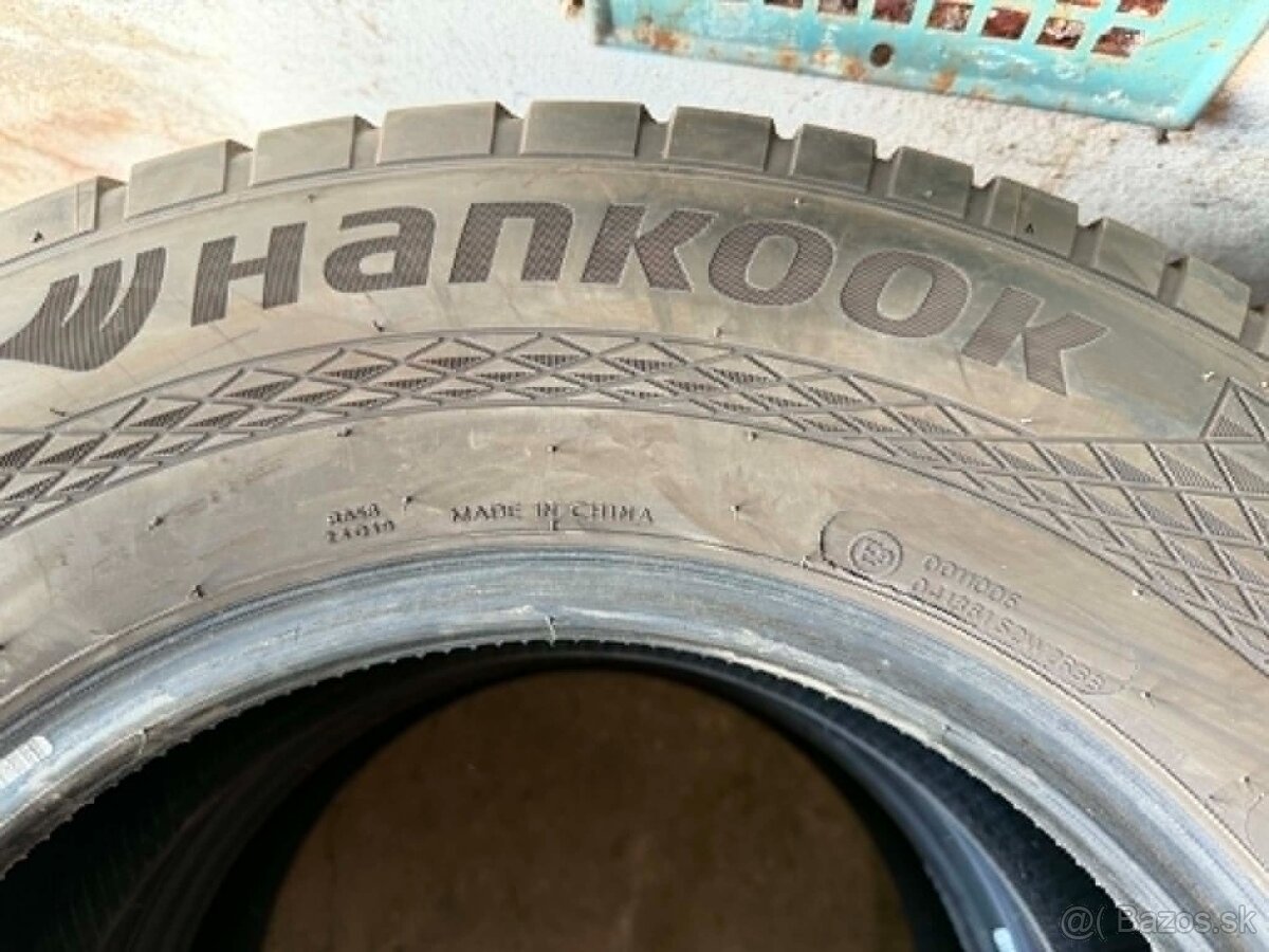 235/65 R16C letné Hankook Vantara 8mm - 2