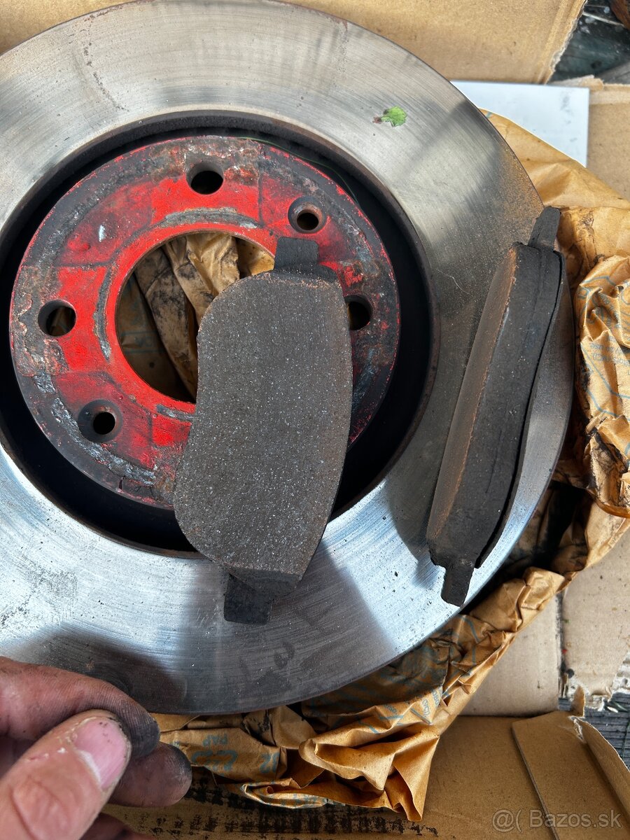 Peugeot 207 brzdy kotúče a dosky - 2