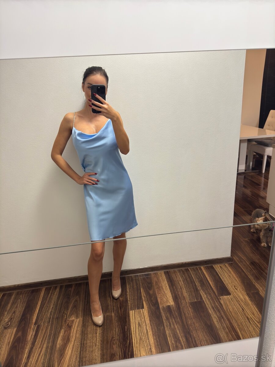 Saténové šaty - 2