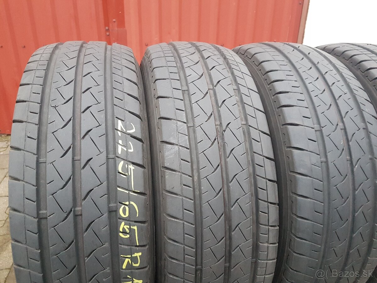 Letne 225/65R16 C Bridgestone - 2
