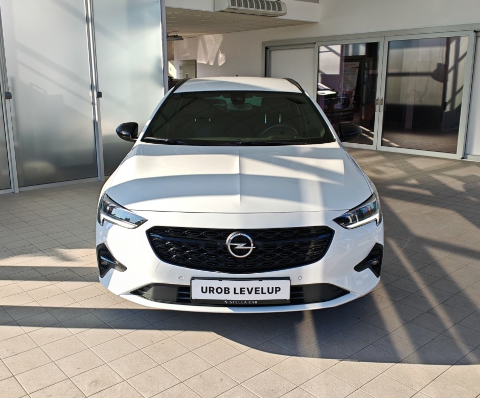 Opel Insignia ST 2.0 CDTi 128KW S Ultimate - 2