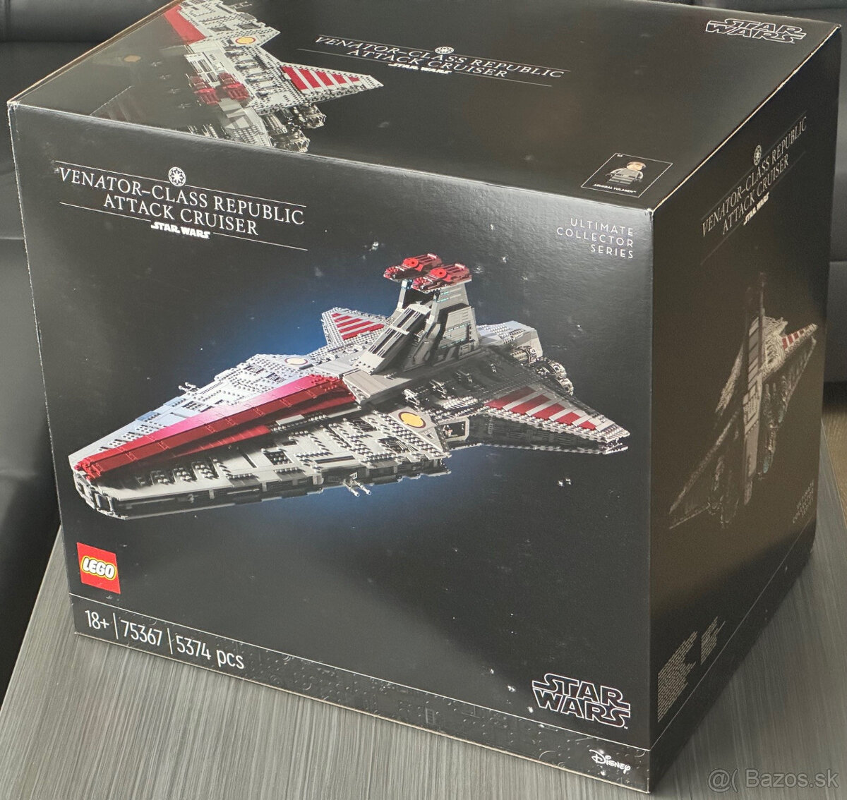 LEGO Star Wars 75367 - Venator-Class Republic Attack Cruiser - 2