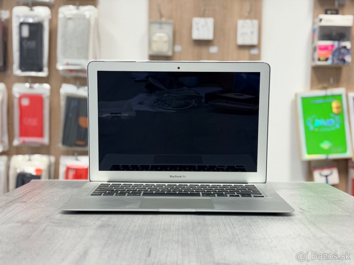 Apple MacBook Air Early 2015 13” Silver - 2