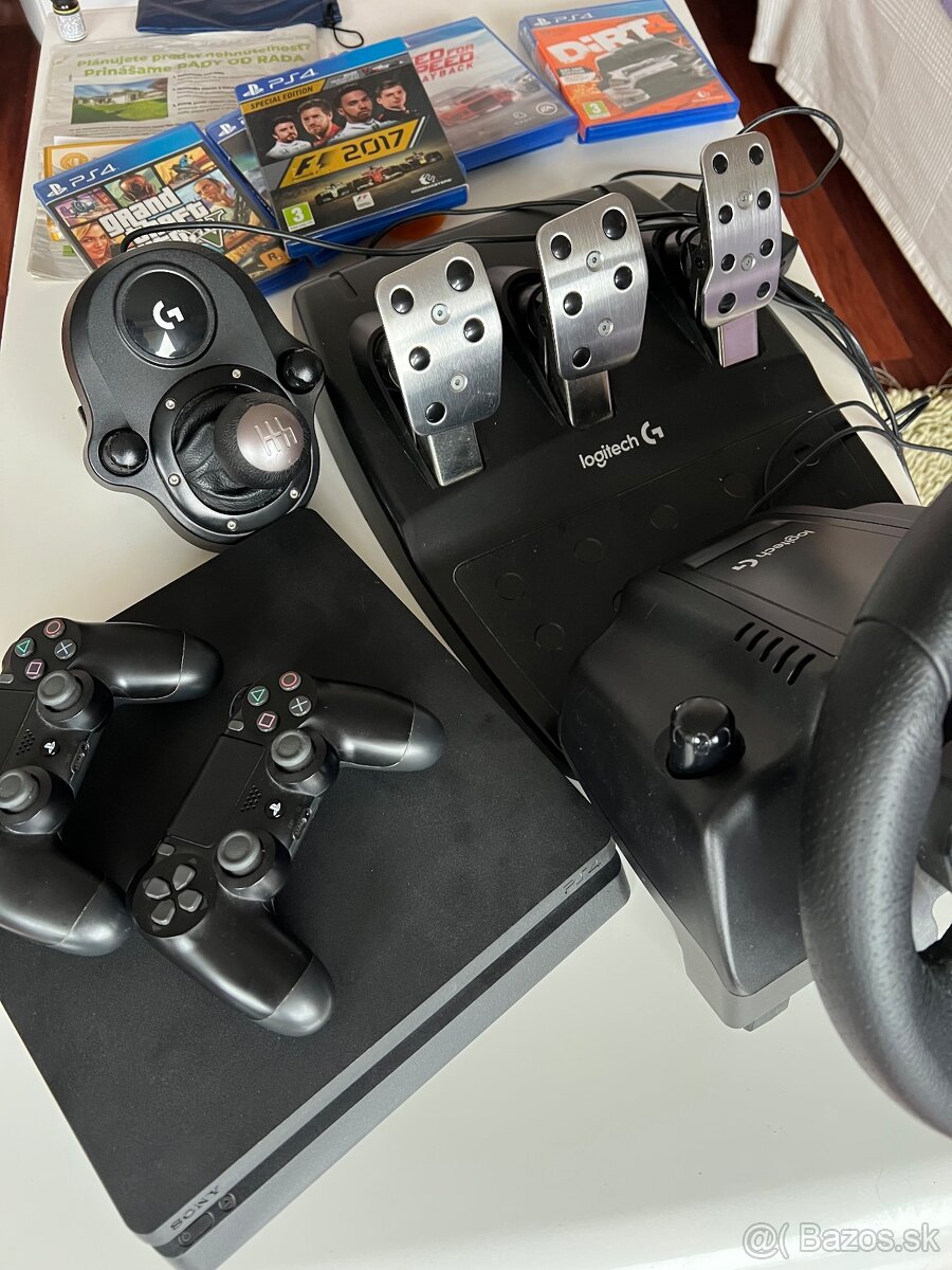 Playstation 4 slim 1TB - 2