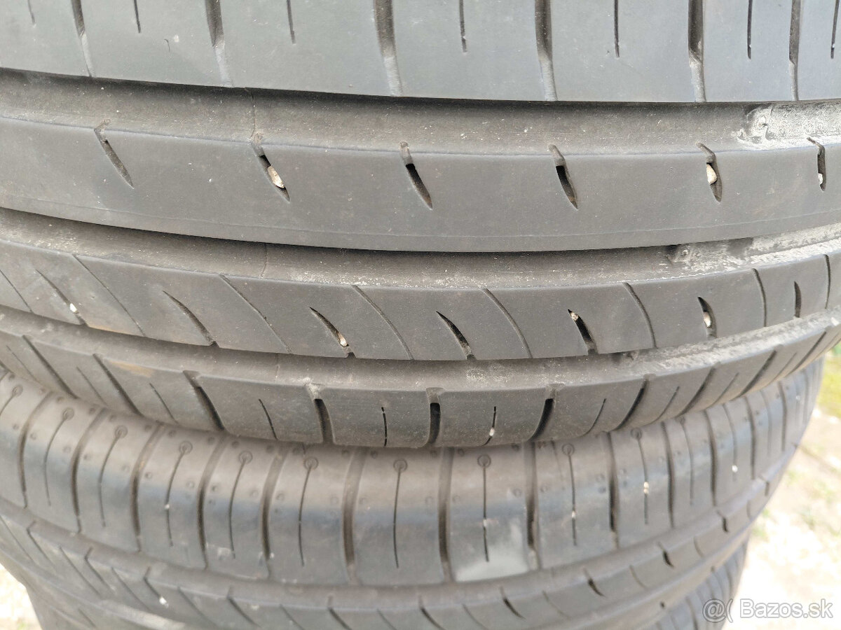 4x letne Kumho 185/65R15 - 2