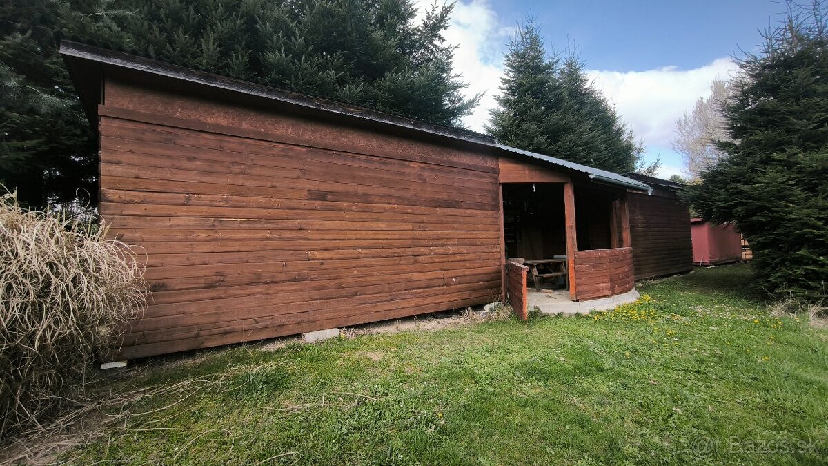 REKREAČNÉ CHATKY - UHORSKÉ - 2