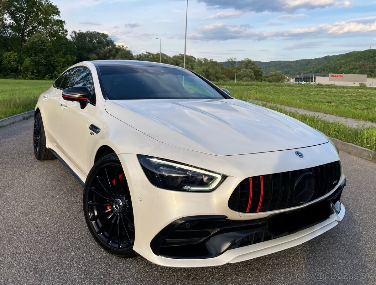 Mercedes-Benz AMG GT 53 4matic+ PERFORMANCE Možná výmena