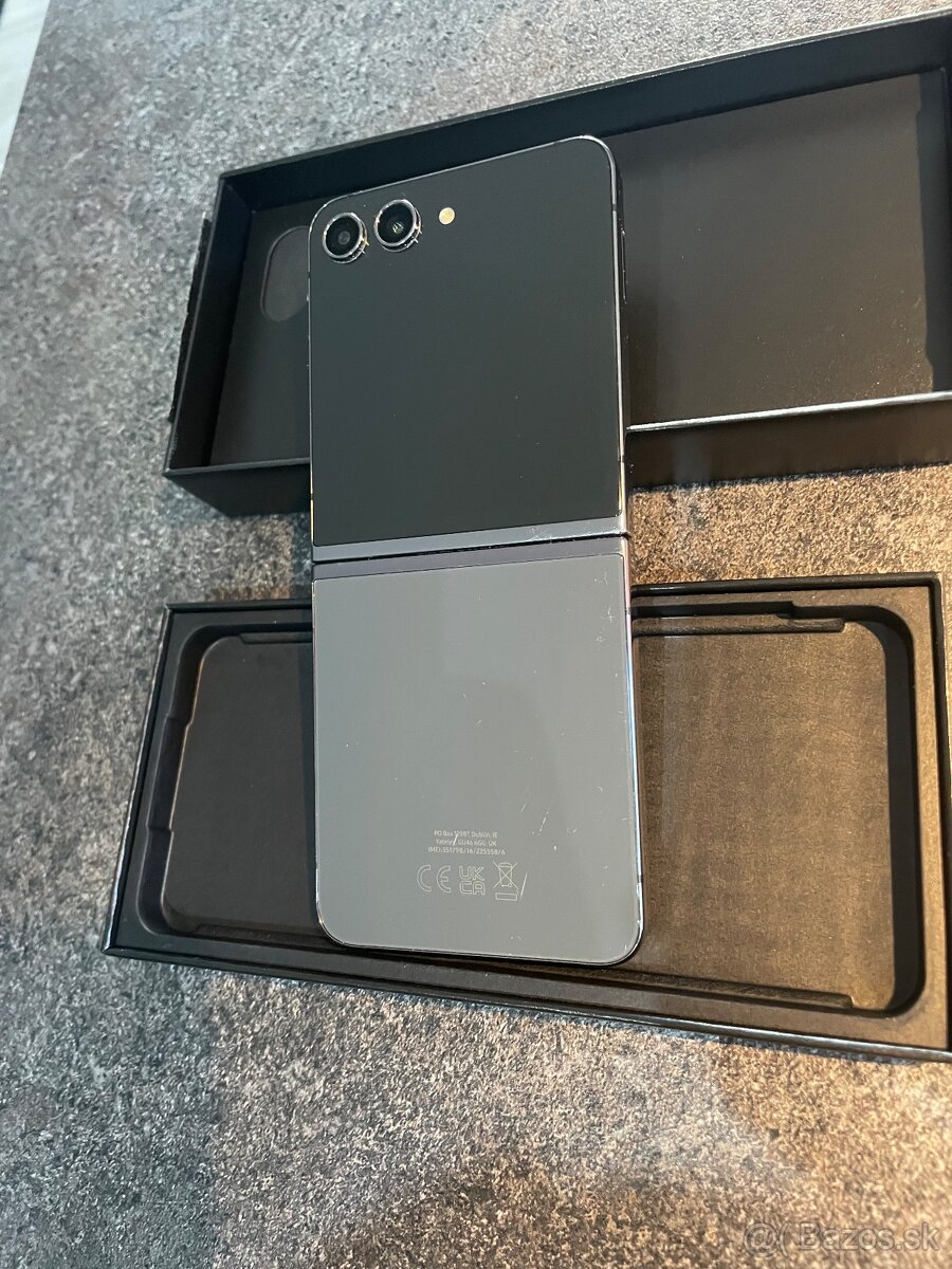 Samsung Galaxy Z Flip5 5G 512GB - 2