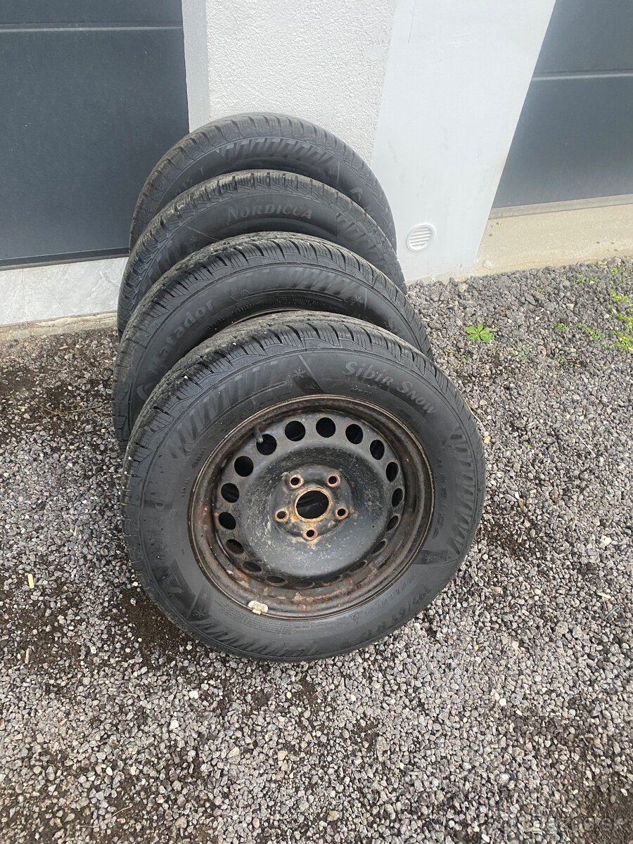 Matador Nordica 195/65R15 na plechovych diskoch 5x112 - 2