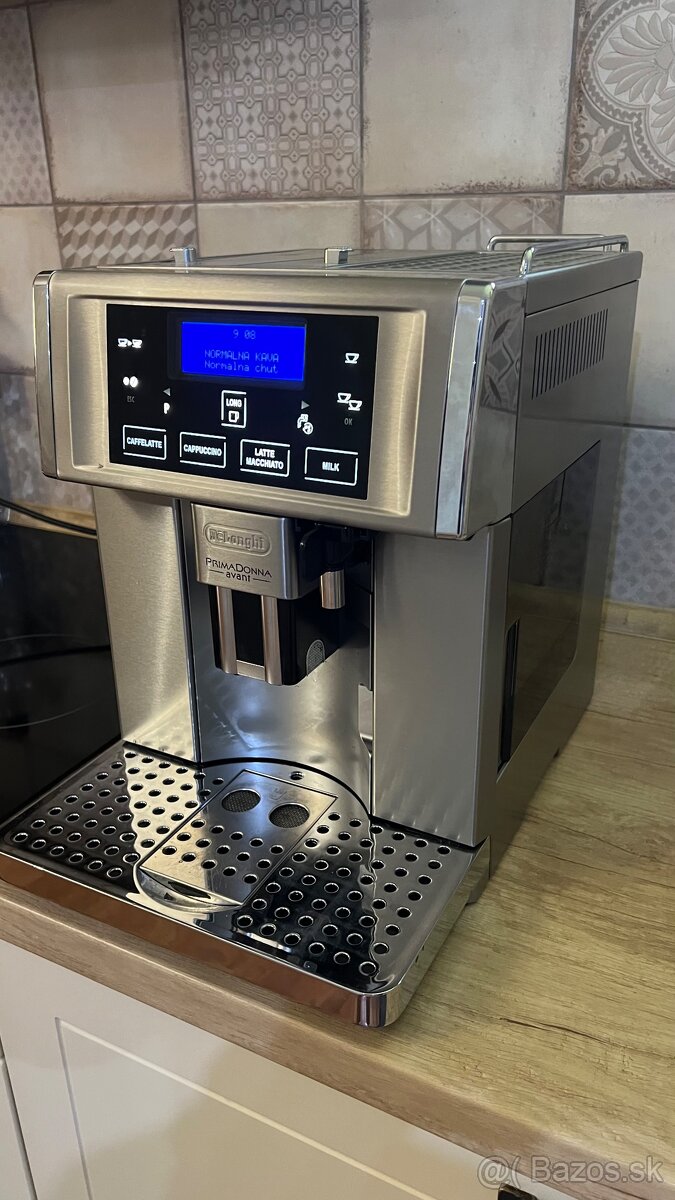 Kávovar DeLonghi PrimaDonna avant ESAM 6750 - 2