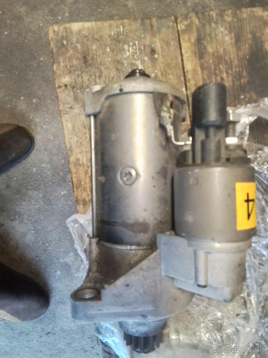 ZÁNOVNÝ VW ŠKODA AUDI SEAT ŠTARTER 2E0 911 022 C - 2