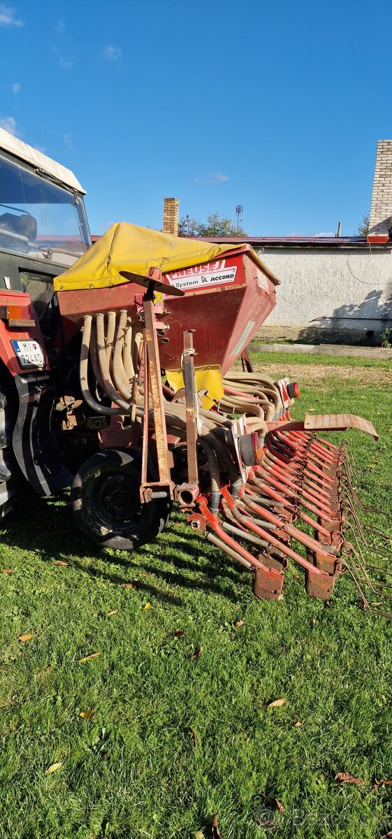 Sejačka Pneusej 3M - 2