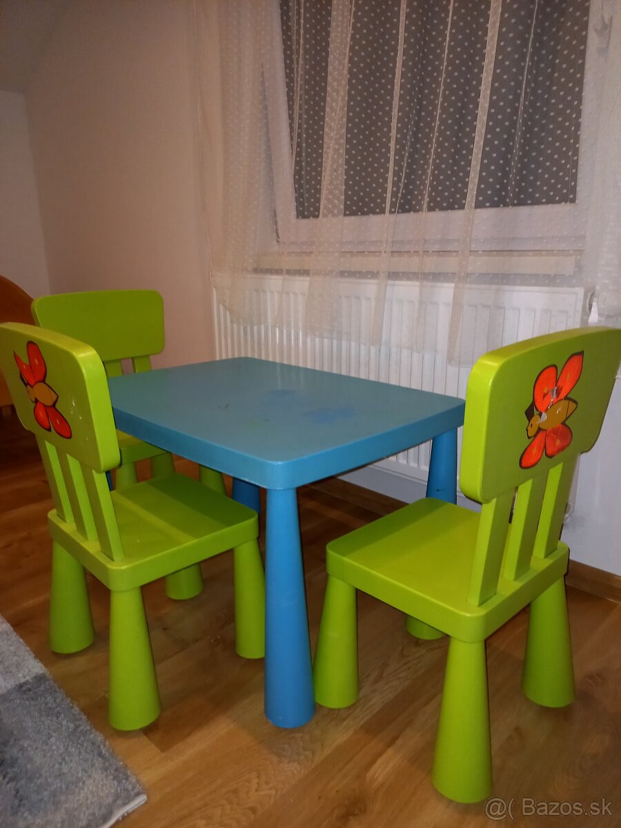 Stolík a 3 stoličky - detský - 2