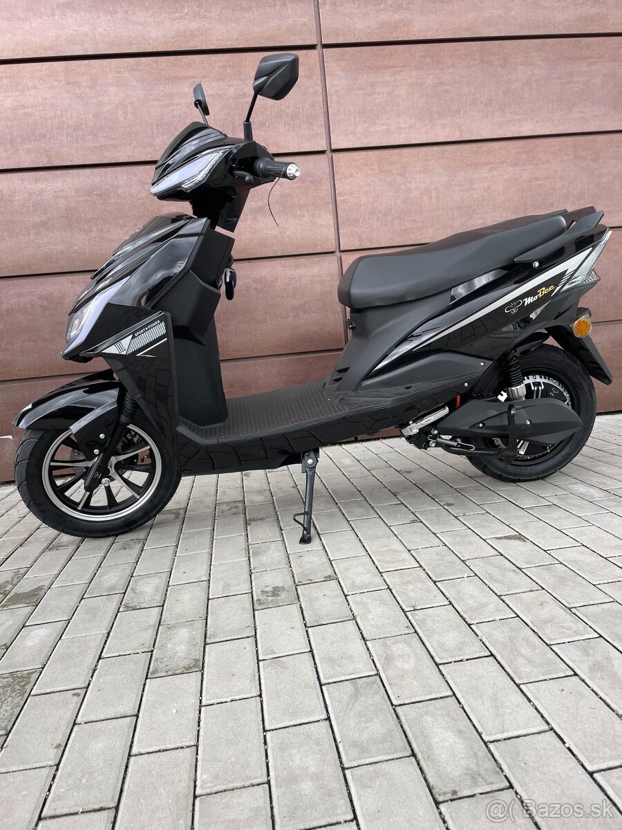 Elektroskútr - MoBee - M5 - 2