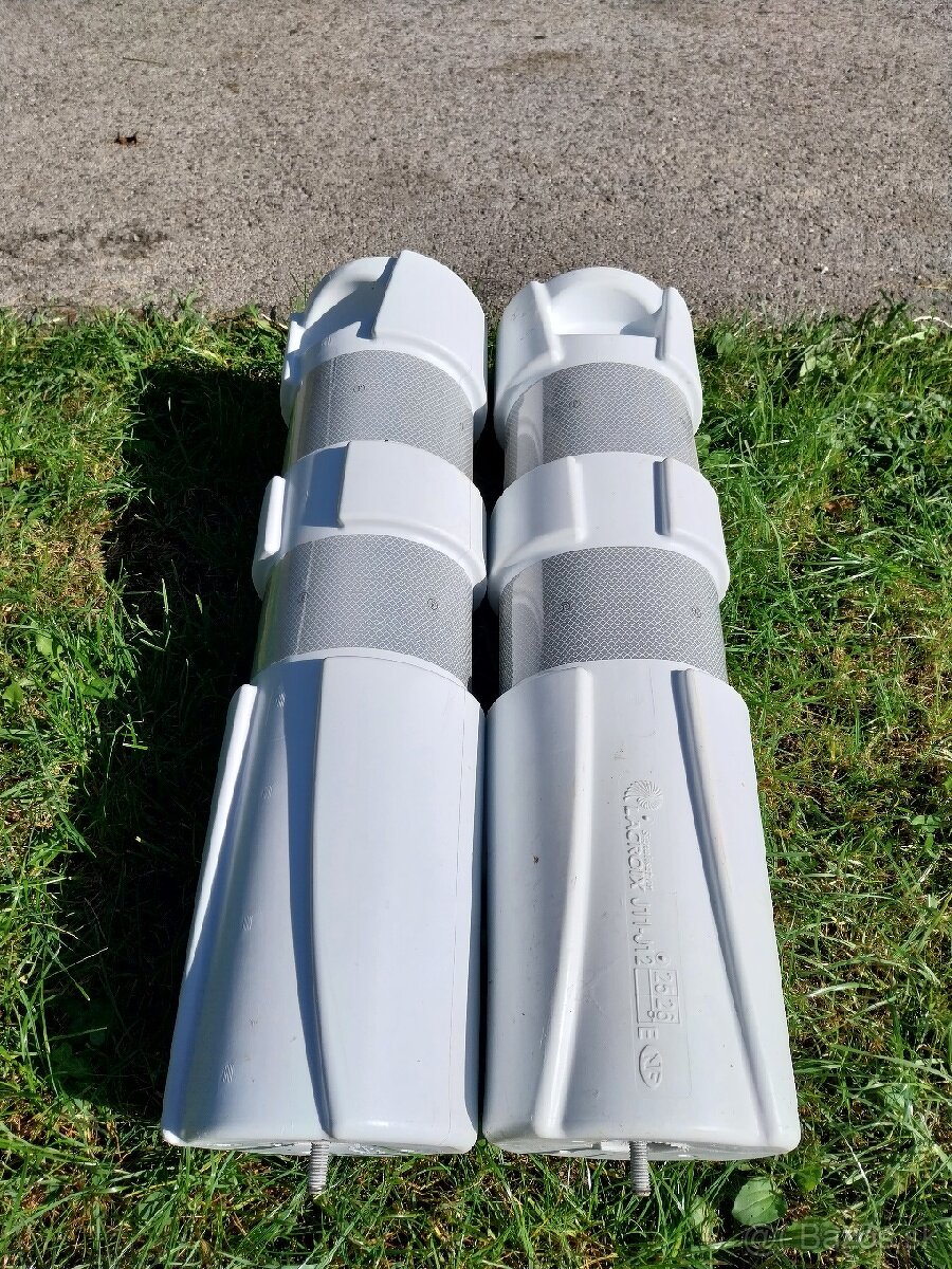 Stĺpiky , dopravné značenie - 2