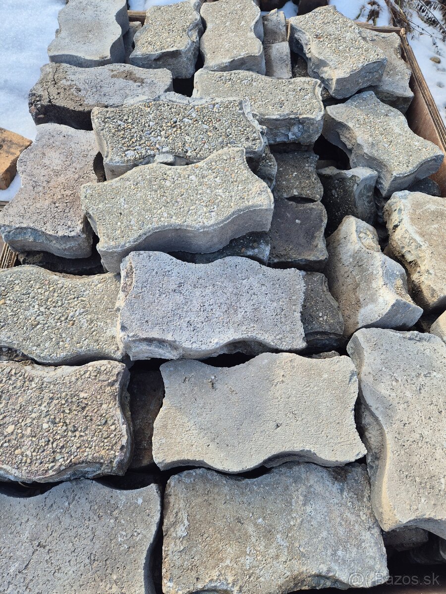 Zámková dlažba - 2