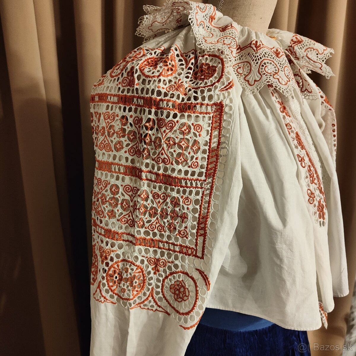 Kroj Piešťany - rukavce - 2