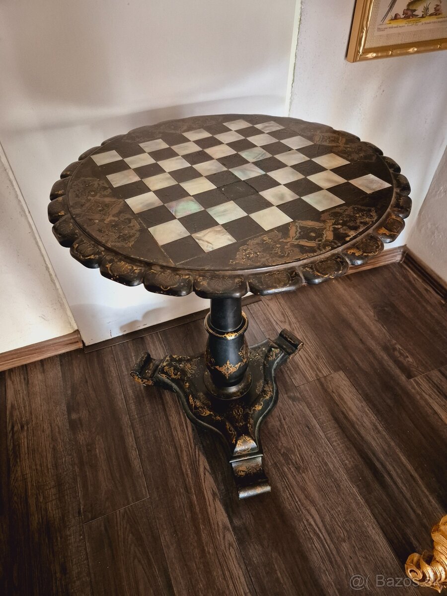 Starožitný perleťový stôl - 2