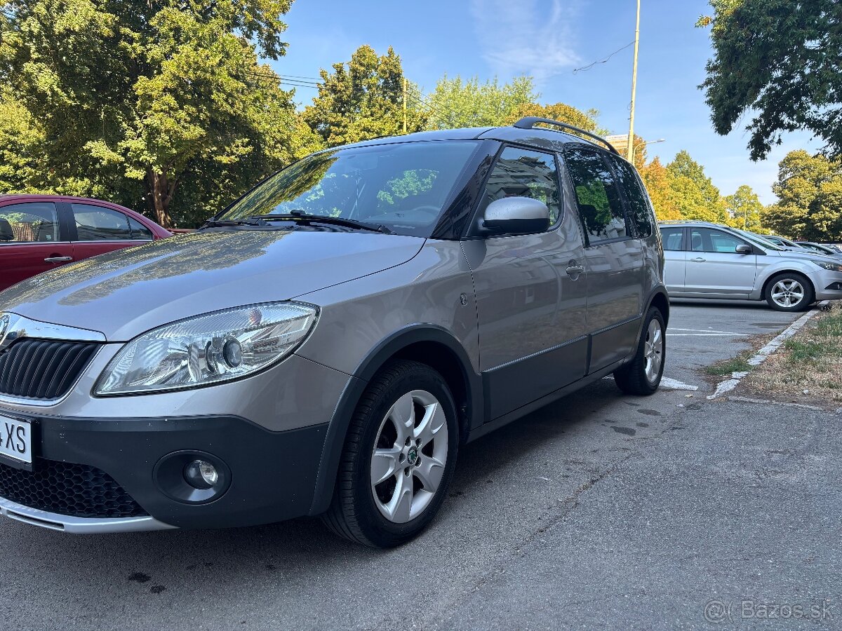 Škoda Roomster - 2