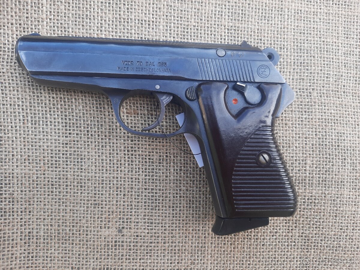 Samonabíjacia pištoľ CZ70 - 2