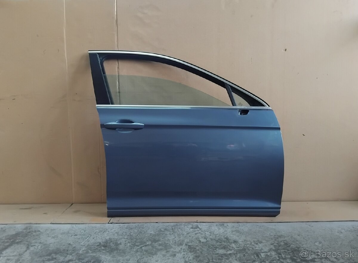 dvere Passat B8 - LB5J - 2