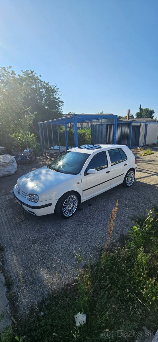 Golf 4 1.9 tdi 66kw rv 98 siber