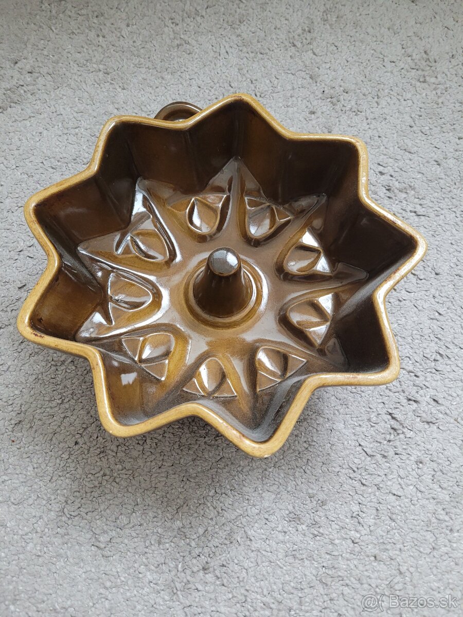 Forma na bábovku keramicka - 2