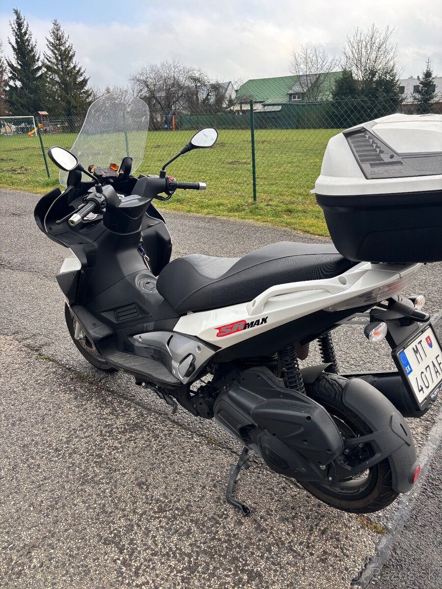 Aprilia sr max 125 - 2