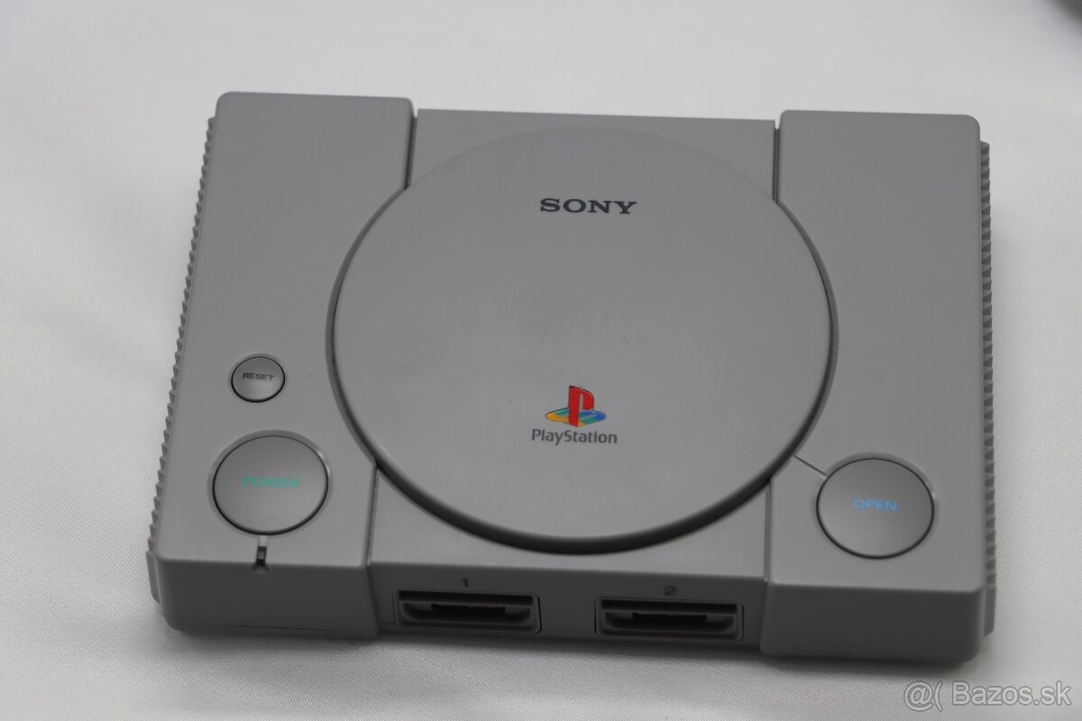 PlayStation Classic Mini + 2 ovládače - 2