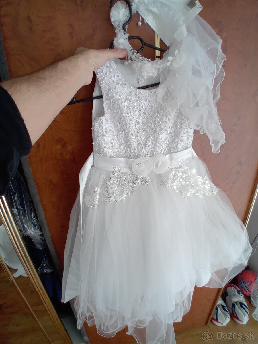 Predam svadobne saty zenske a aj pre dievca druzicku - 2