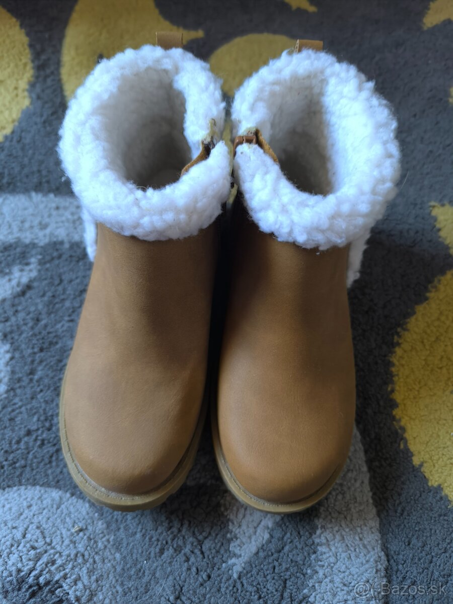 Dievčenské zateplené čižmy,veľkosť 29 - 2