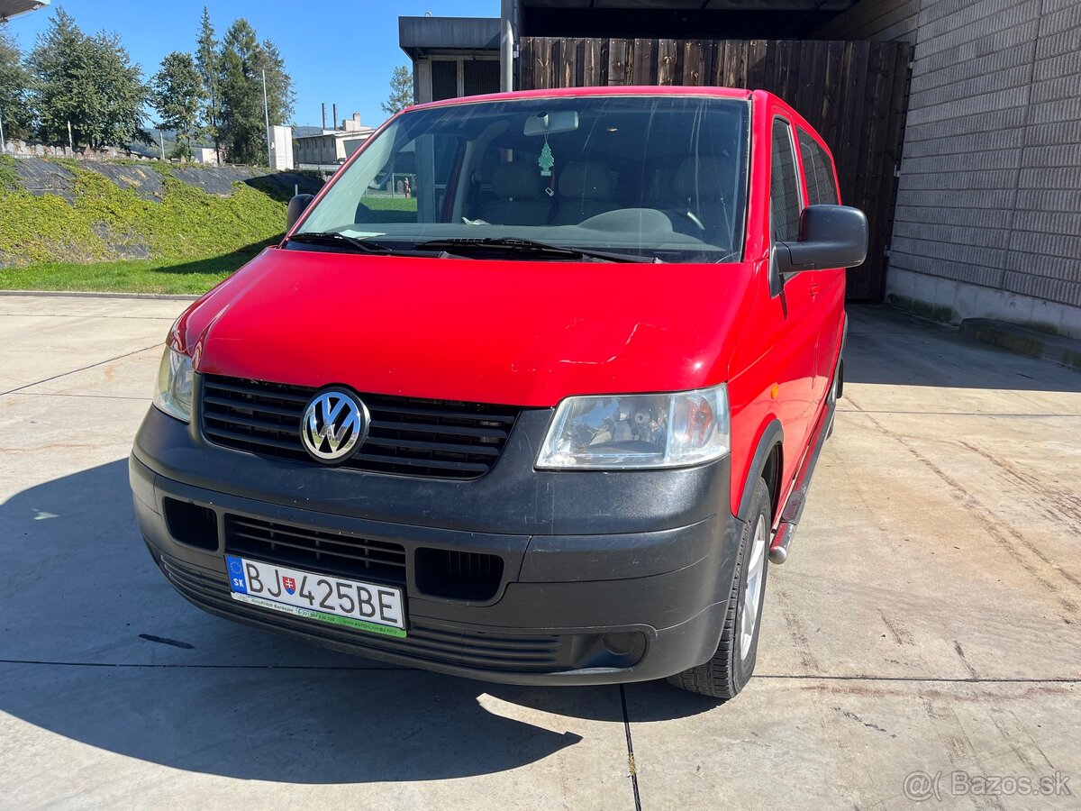 VW Transporter T5 2.5 TDI 96kw 394 000 km 2004 9 miest - 2