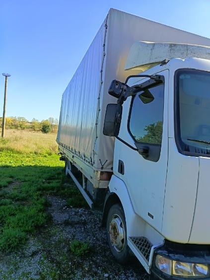 Nákladné vozidlo - 2