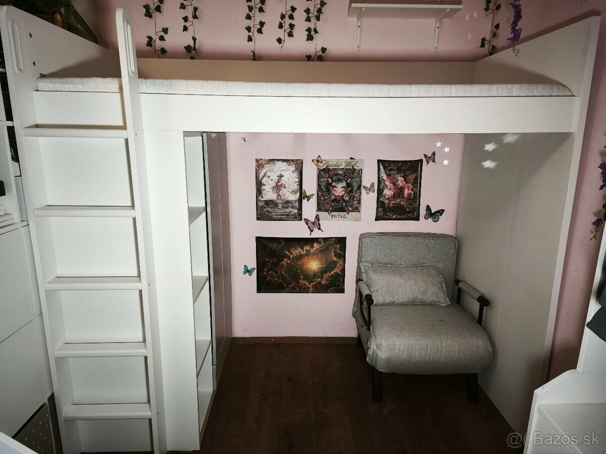 Posteľ Ikea so skriňou a stolíkom - 2