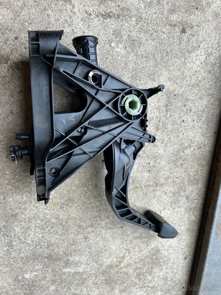 Spojkový pedál VW - 2