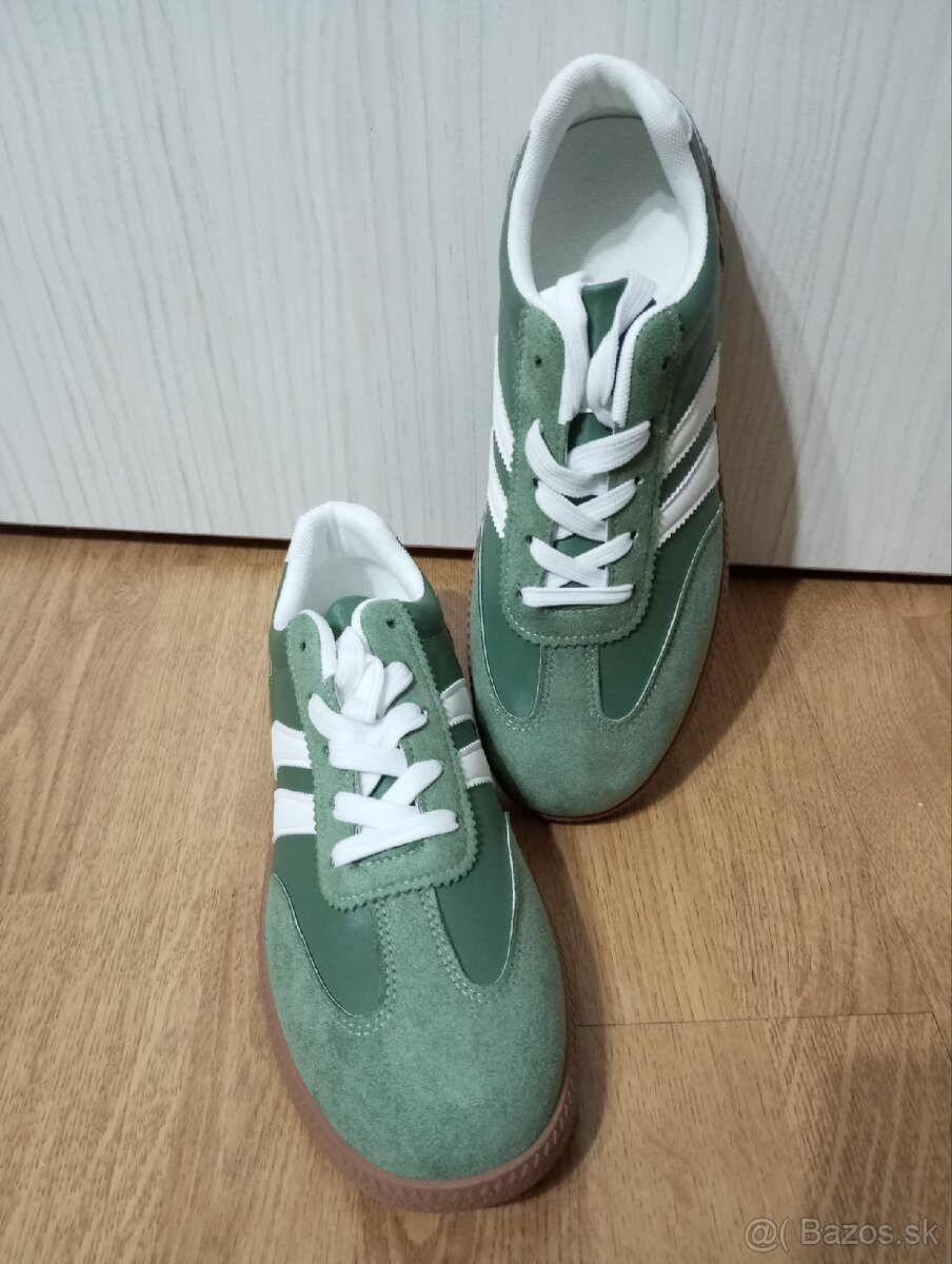 Predám dámske botasky - 2