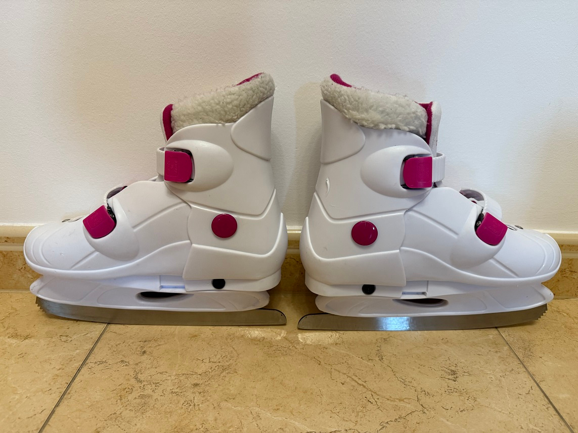 dievčenské korčule 33-36 na predaj - 2