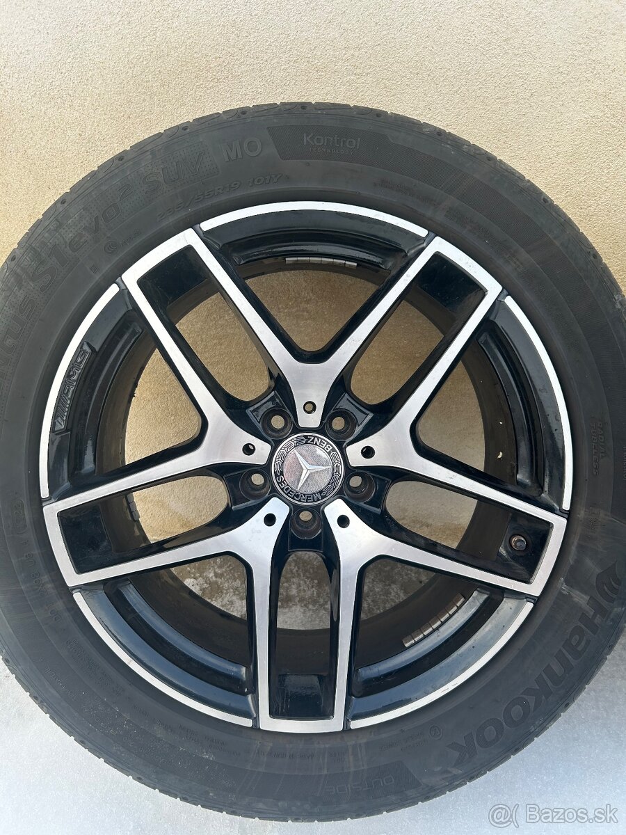 MERCEDES AMG R19 - 2