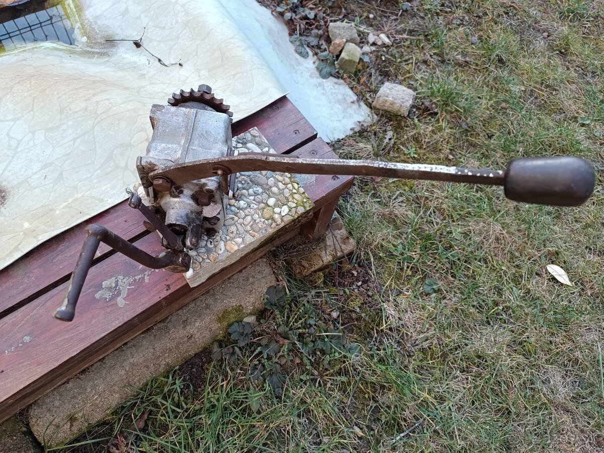 Jawa speciál - převodovka - 2