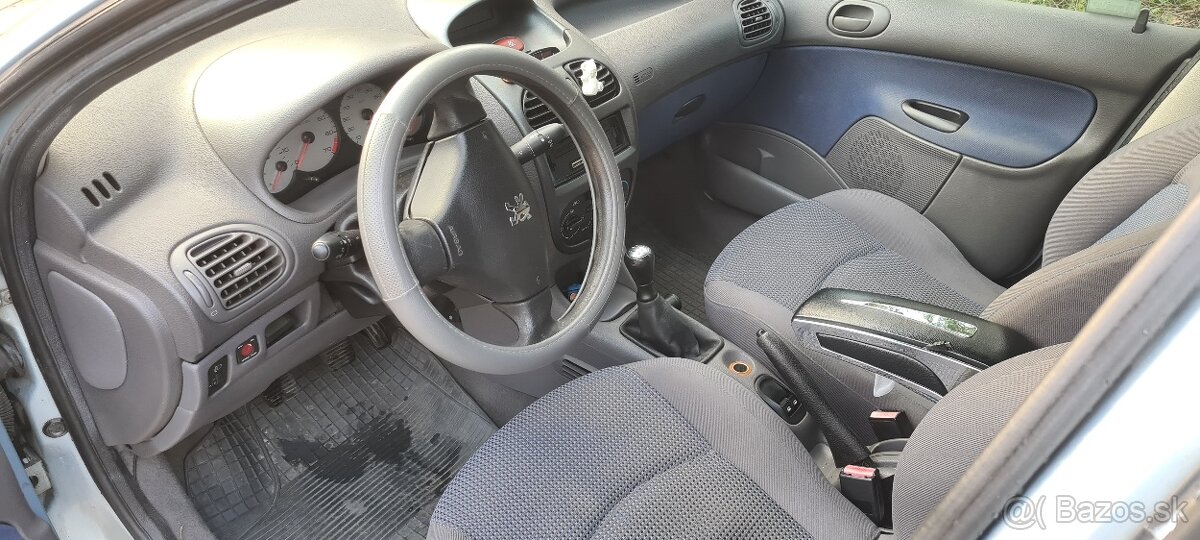 Predám Peugeot 206 SW - 2