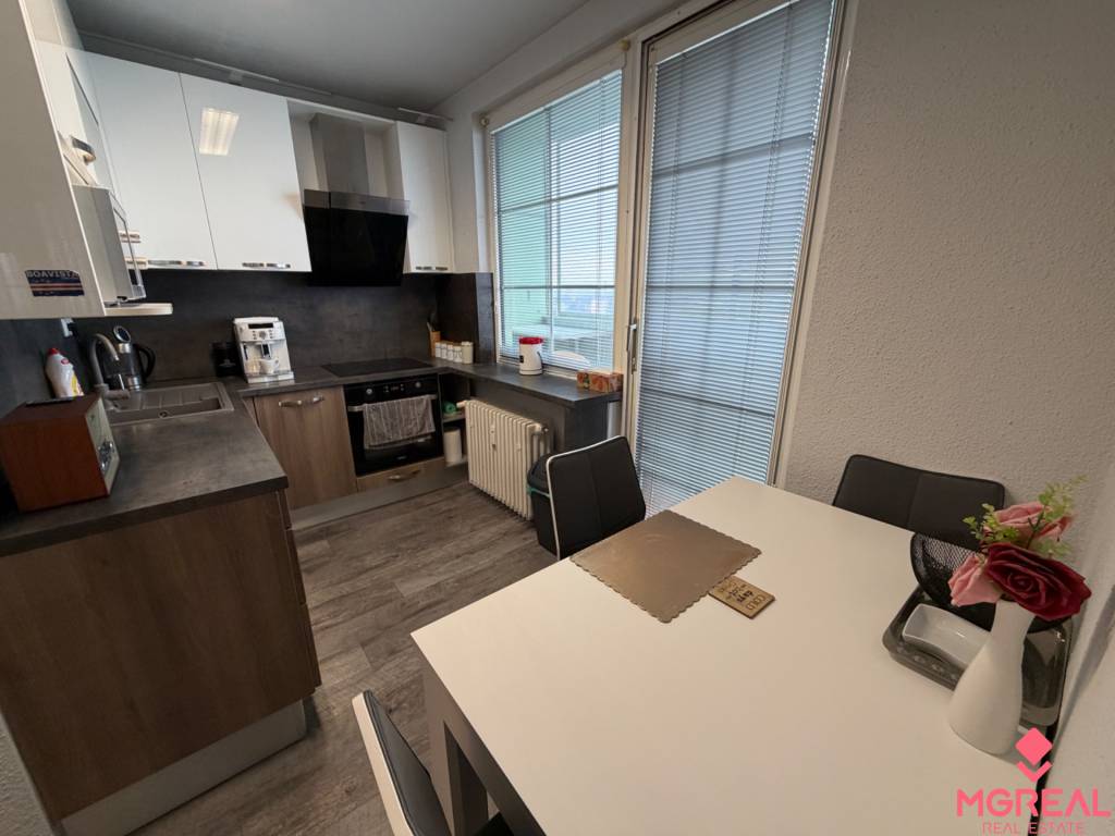 3 izbový byt s 3 balkónmi Topoľčany - 2