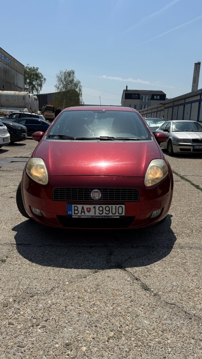 Fiat Grande Punto - 2