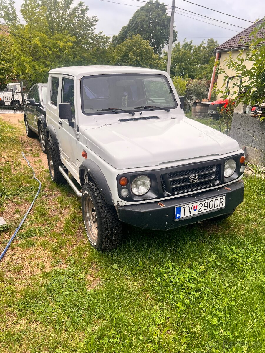 Suzuki samurai - 2
