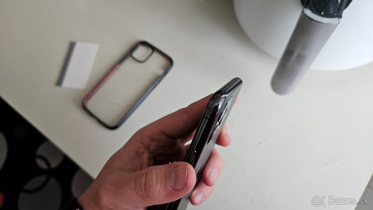 Apple iPhone 11 Pro 256GB - 2