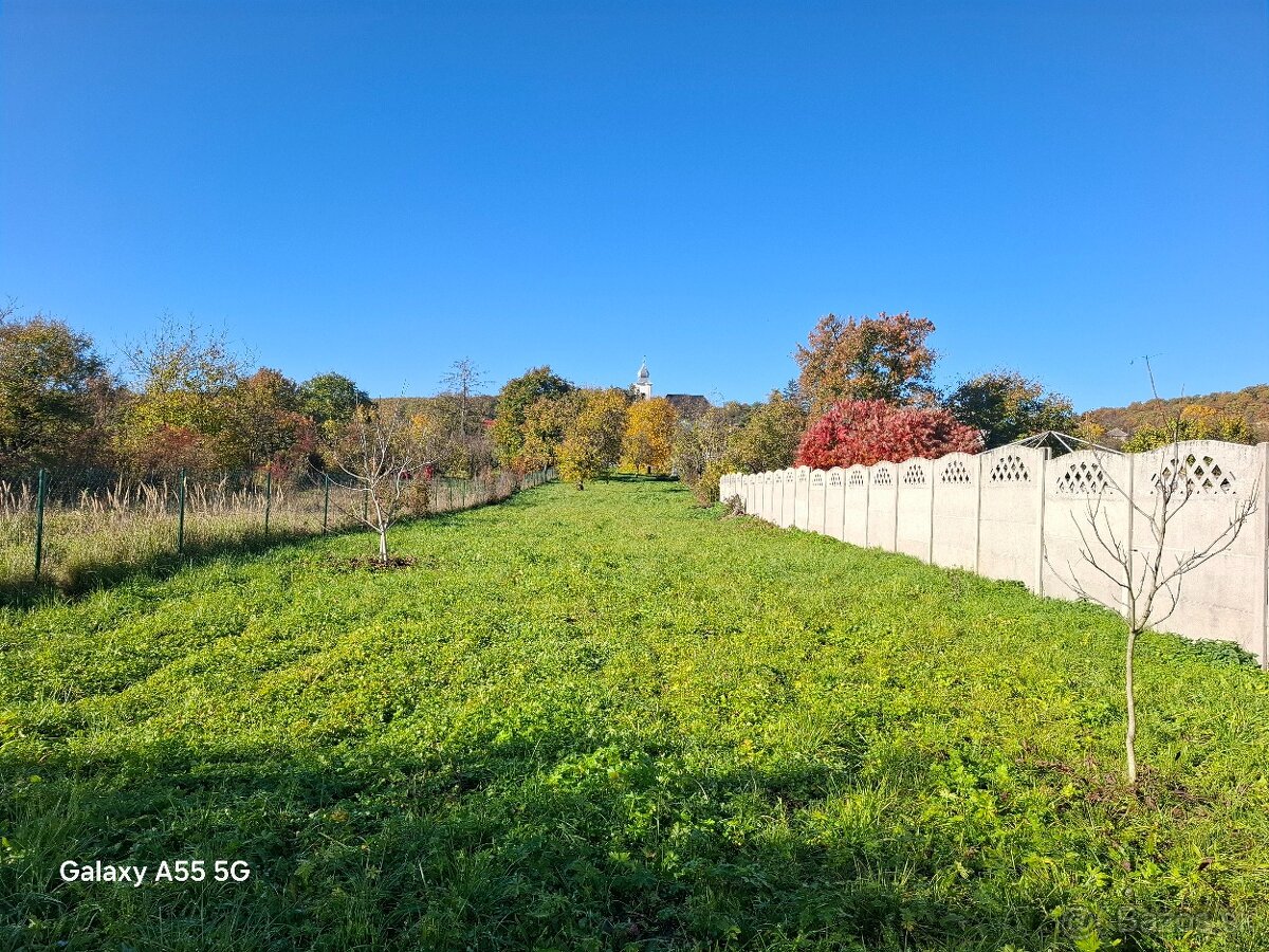 VEĽKÝ POZEMOK V GH ROZLOHA -2883 m² - 2